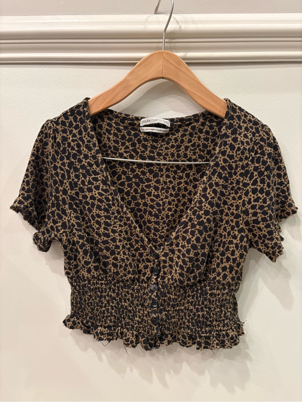 Urban Outfitters UO Bennett Button-Through Smocked Top M